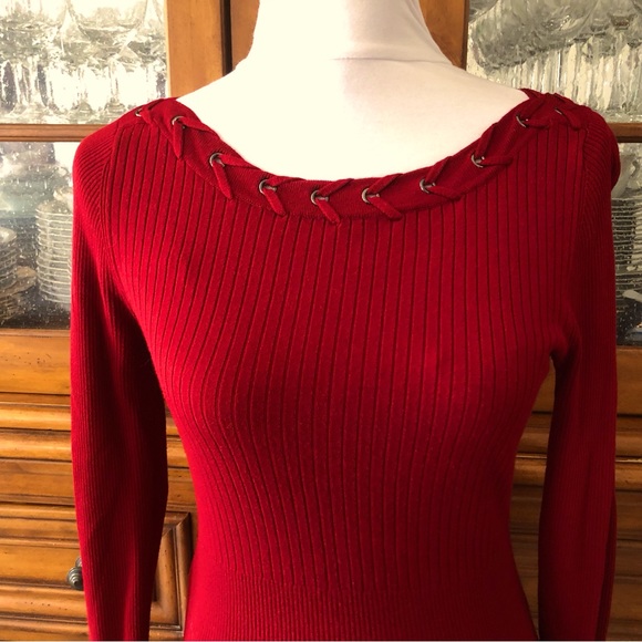 EUC Cache’ bodycon knit laced dress - Picture 3 of 5